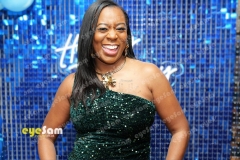 P1369135