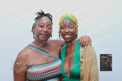 P1574375
