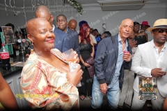 P1105890