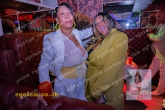 P1278758