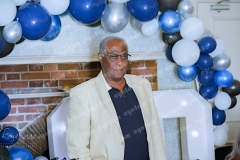 P1227417
