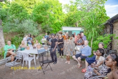 049A9990
