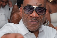 P1253458